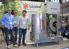 In the labor saving category belongs Lenzeel's leaf-picking robot. The first series is already running at Dutch growers, the second series may get its first international user after GreenTech. For Jan Lenders, Ed Zeelen and Stijn Linders, it was their first GreenTech with Lenzeel.